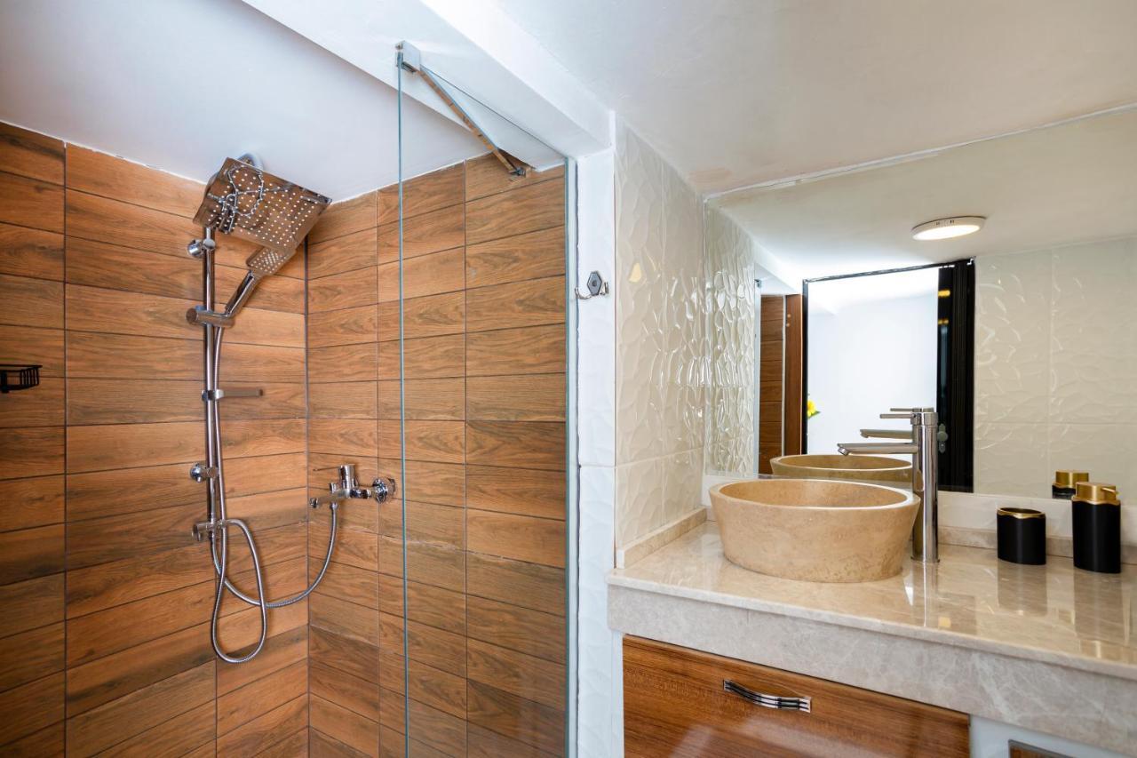 Balçova 8 Rooms House מראה חיצוני תמונה