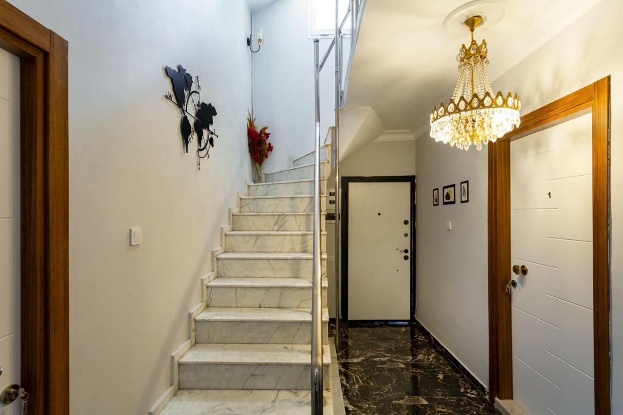 Balçova 8 Rooms House מראה חיצוני תמונה